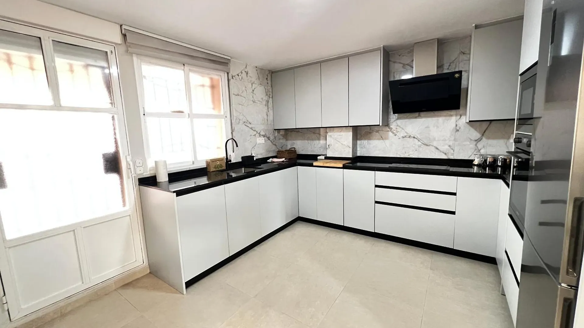 Pushe Village Granada Beiro Bussines & Culture Holiday home
